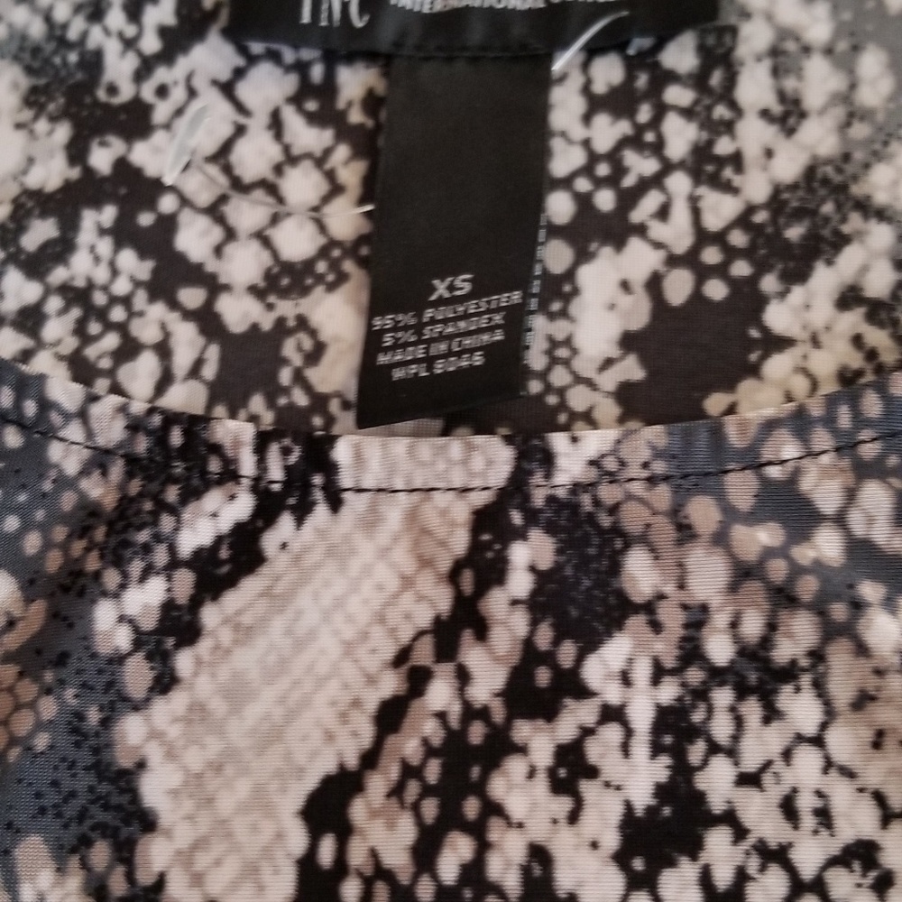 INC SNAKE PRINT TOP WITH BEAUTIFUL GOLD DETAIL - Picture 2 of 3